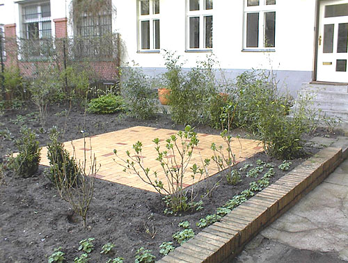 Sitzplatz im Mietergarten