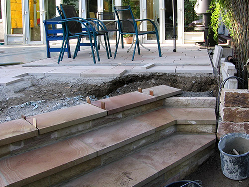 Treppe zur Terrasse