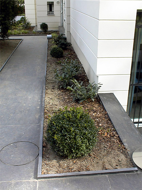Große Natursteinplatten